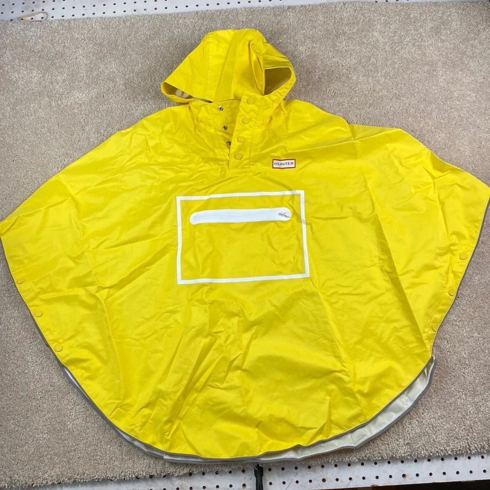 Hunter x Target Yellow Packable Rain Poncho Hooded Jacket M/L RN17730